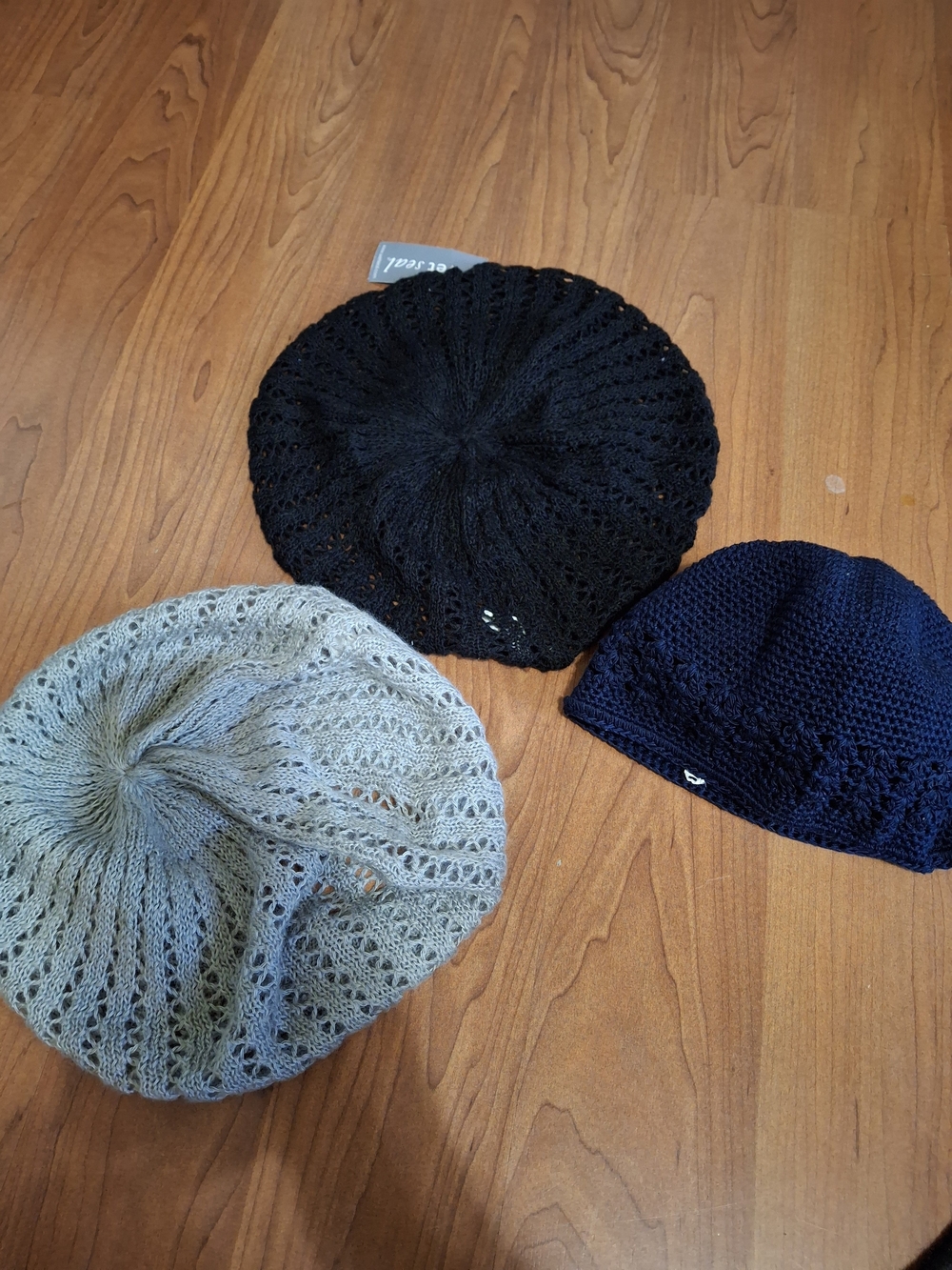 Lot of 3 Womens Knit Slouchy Beret Hats Black Gray Navy Crochet Style